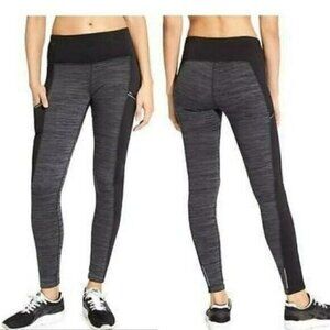 Athleta Woman's Sz XXS Gray & Black Fleece-Lined Leggings Zip Pockets